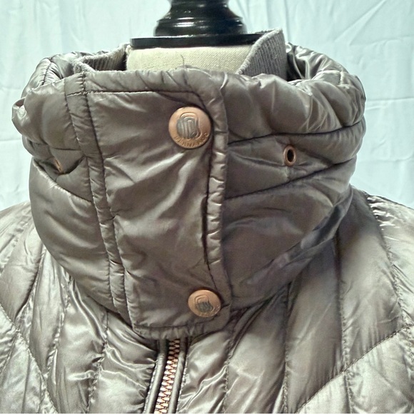 Bernardo Women's Puffer Jacket - Taupe - Picture 4 of 9